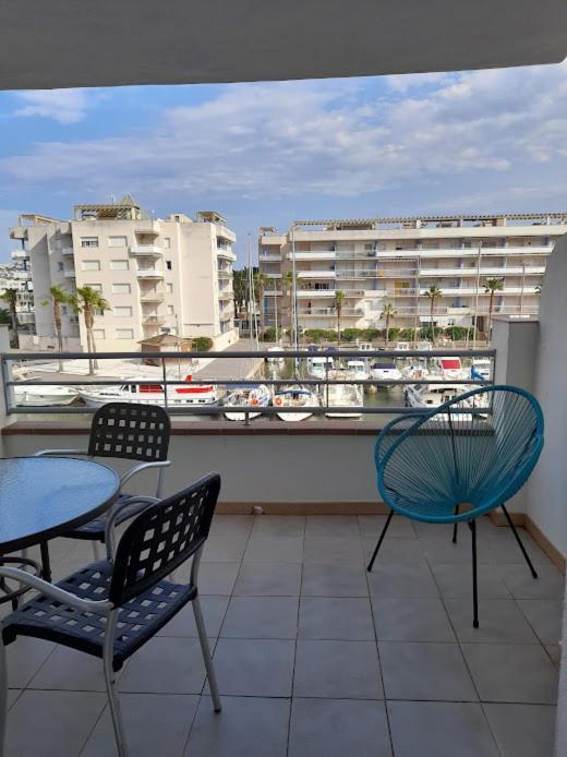 Appartement Lumineux Sur Les Canaux Roses Exterior photo